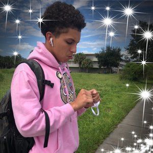 Meet your Posher, Elvin